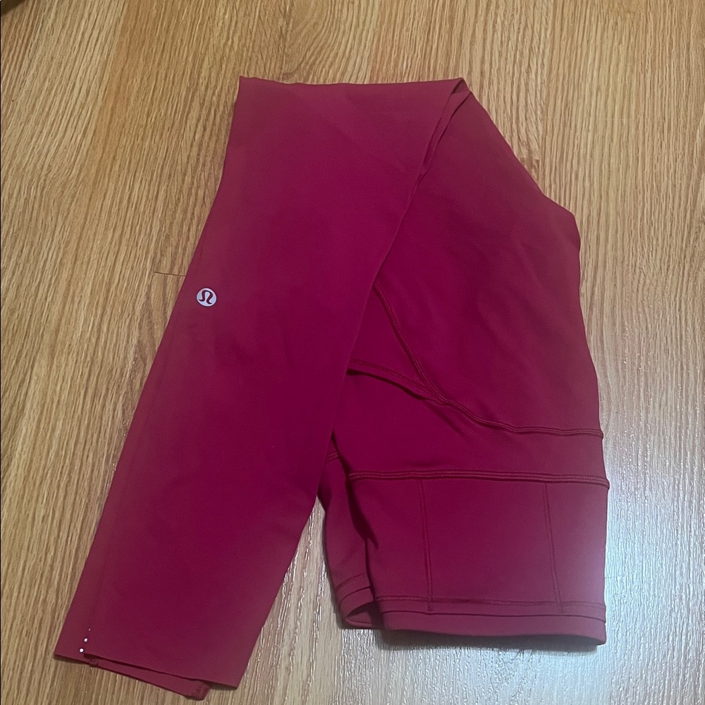 Lululemon fast and free leggings with pockets and reflective dots — Star Ruby